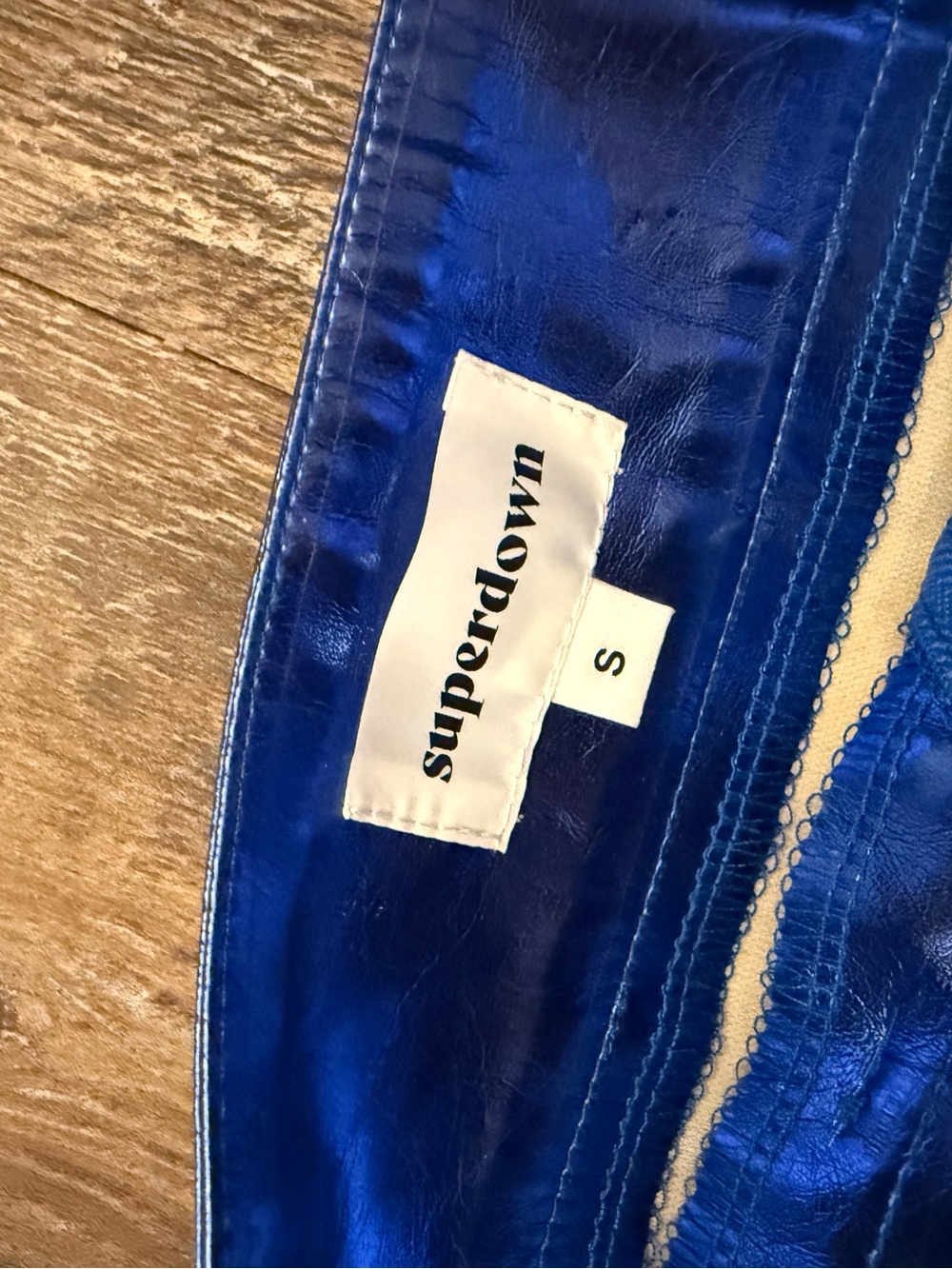 superdown Metallic Blue Mini Skirt - Picture 4 of 6